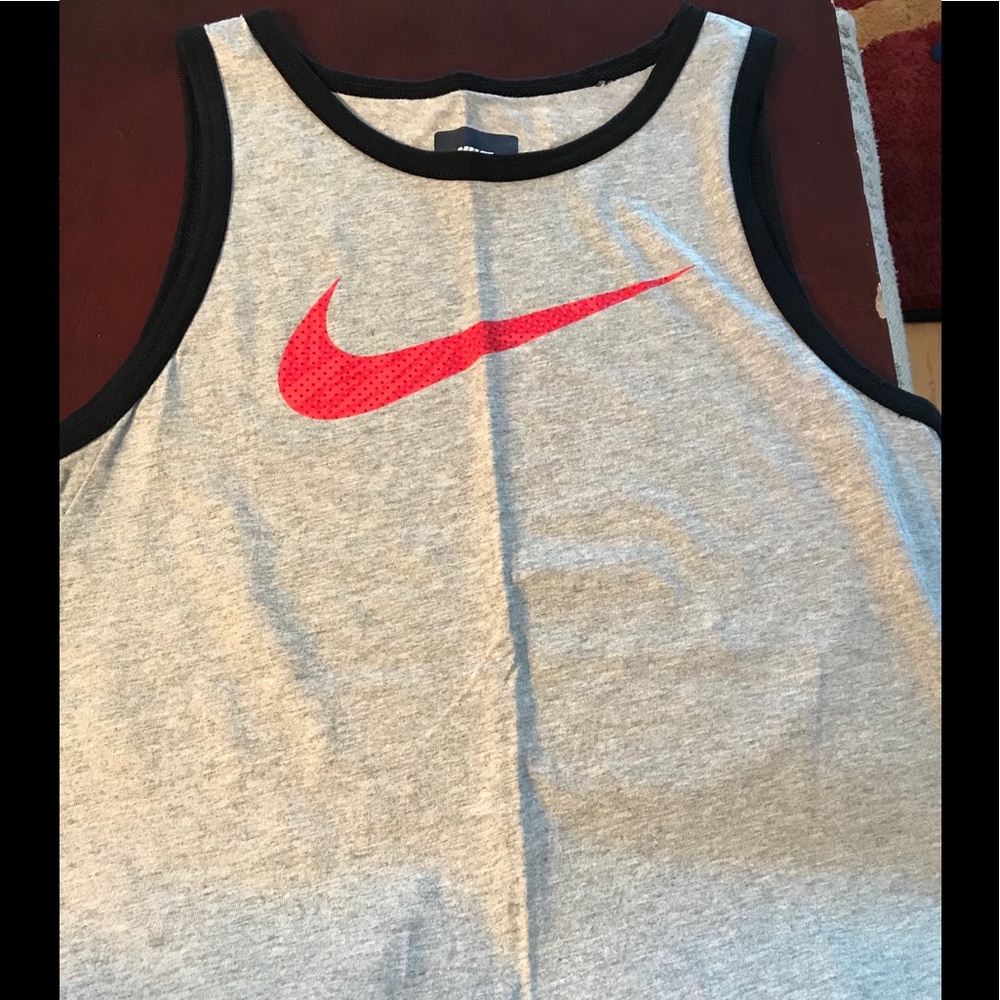 🏖BUNDLE🏖 Boys Tank Tops - Picture 4 of 6